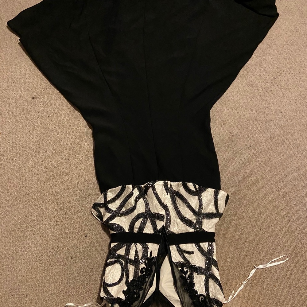 Black prom dress